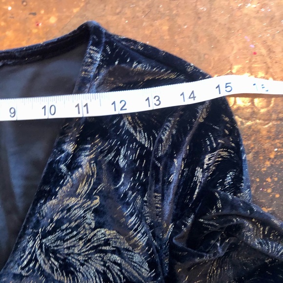 New Look Black Velvet and Gold Wiggle Dress Size 4 - Picture 8 of 13